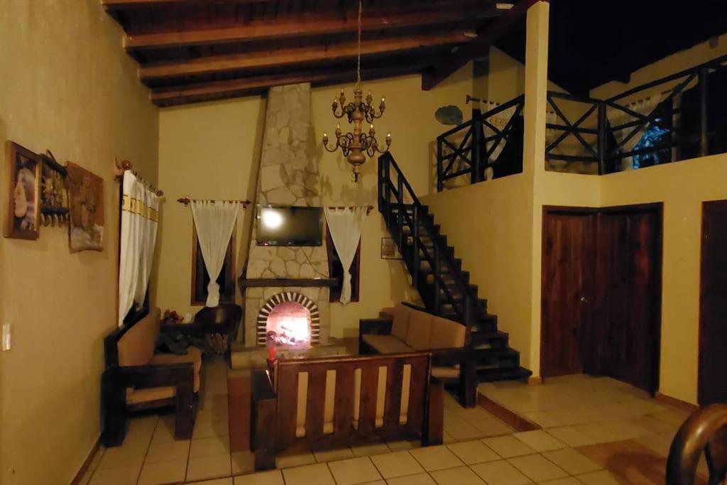 Cabana Rustica A 1Km De Cascada 马萨米特拉 外观 照片