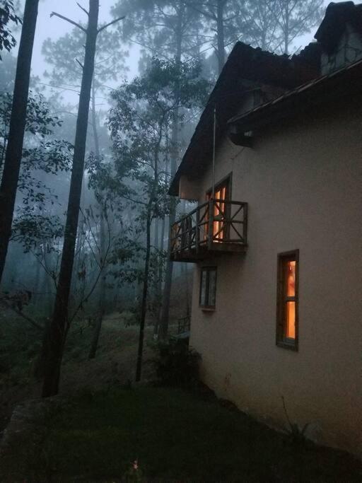 Cabana Rustica A 1Km De Cascada 马萨米特拉 外观 照片